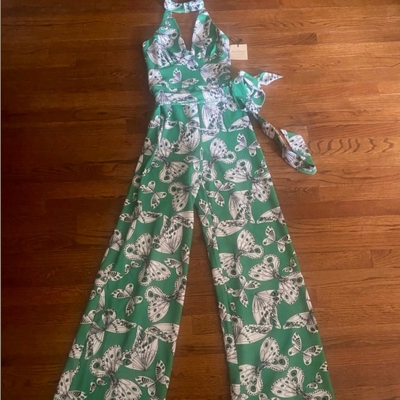 Emerald Green Butterfly Wide-Leg Jumpsuit - Picture 6 of 8